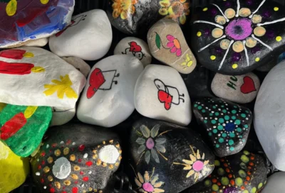 Prižgimo 2.715 sveč manj